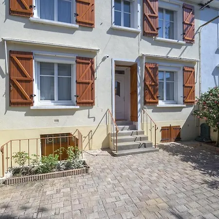 Urban - 800 M Gare- Hyper Center - Wifi - Climatise * Tours